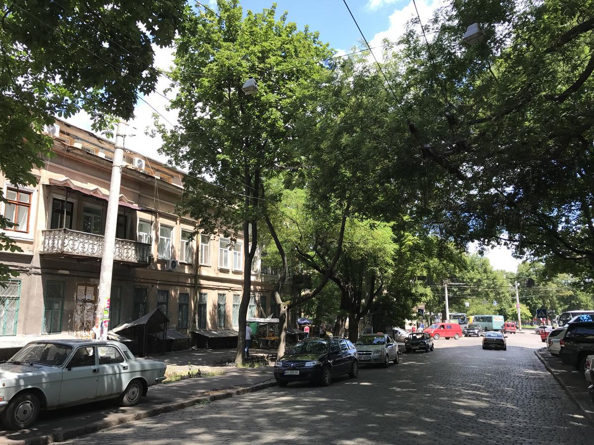 Apartments Near Deribasovskaya Odessza Kültér fotó
